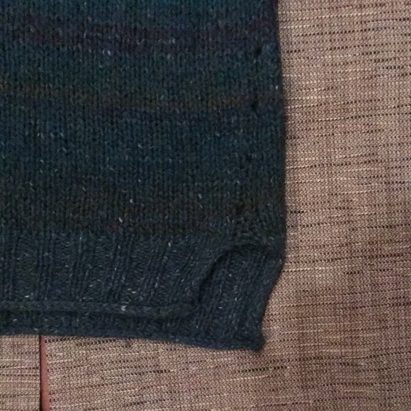 Wool blend sleeveless top vest - Picture 3 of 4